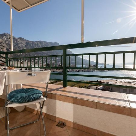 Apartman Monika Omiš Eksteriør bilde
