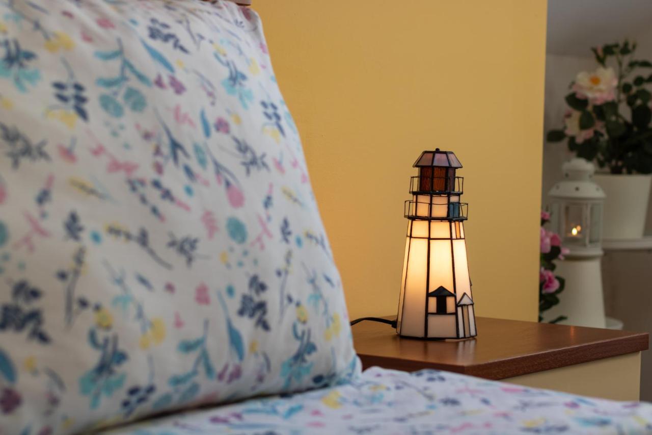 Apartman Monika Omiš Eksteriør bilde